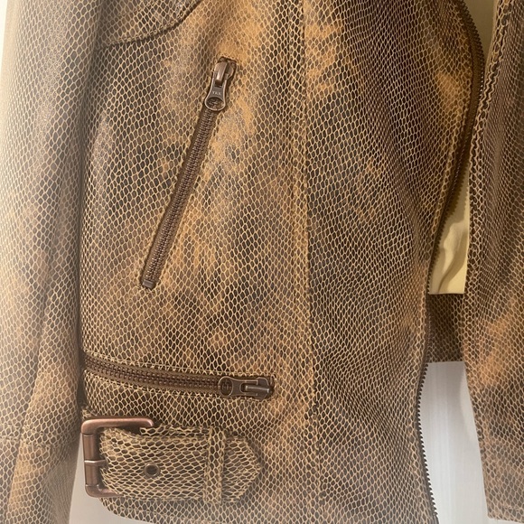 Free People Fenix Vegan Snakeskin Jacket - Picture 8 of 10